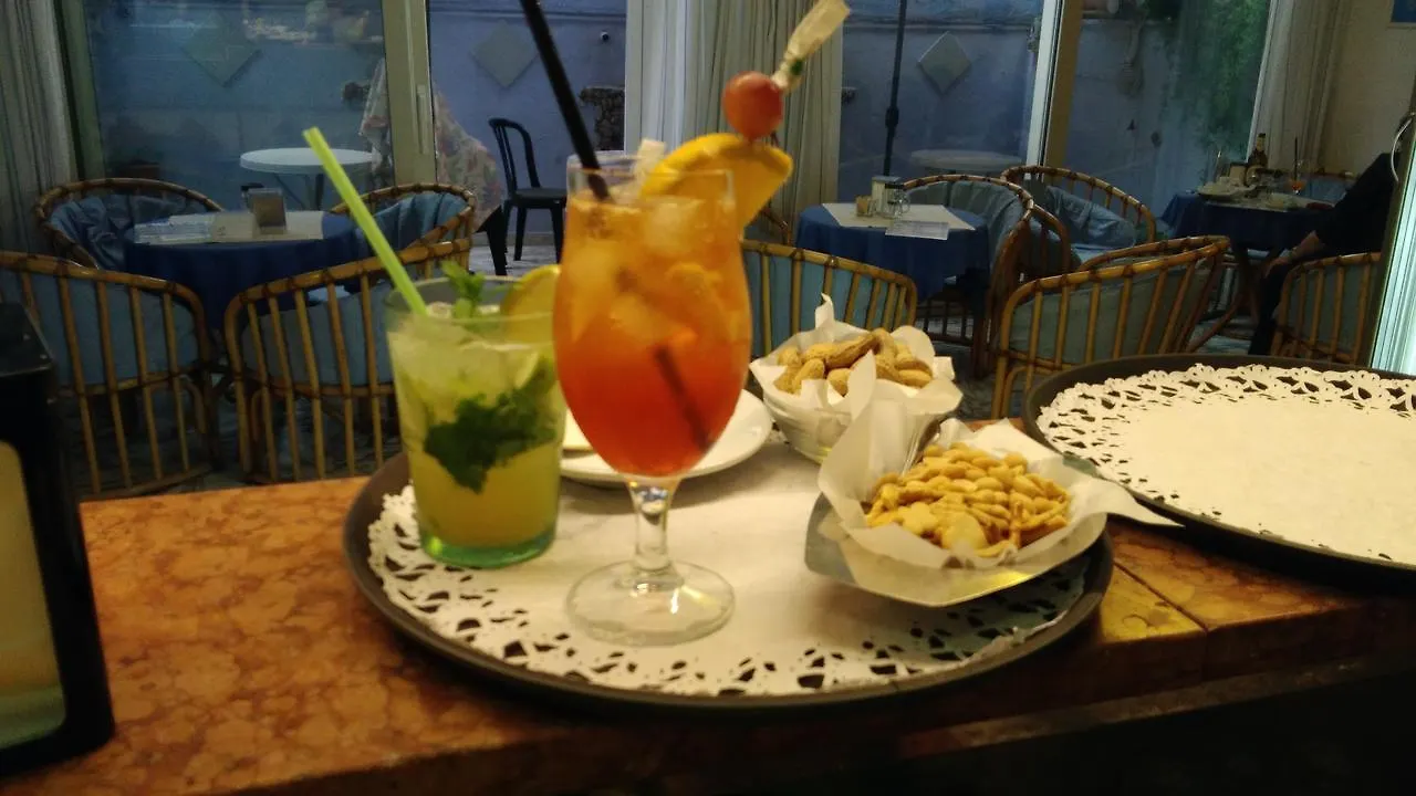 *** Hotel Villa Athena Giardini-Naxos Italië