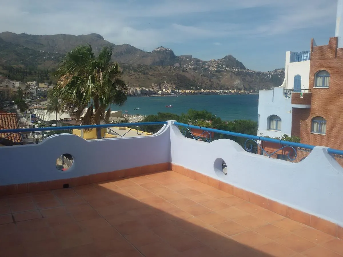Villa Athena Giardini-Naxos